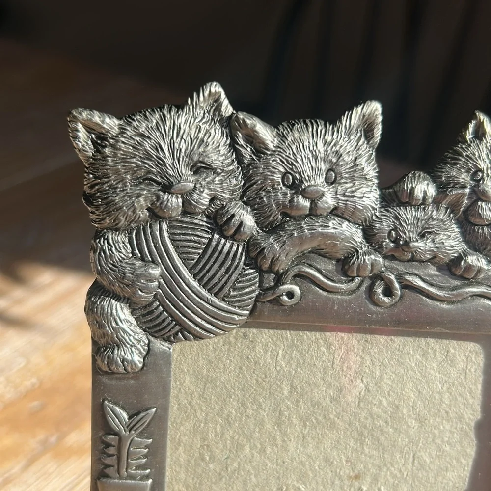 Vintage Cat Kitten Photo Frame.